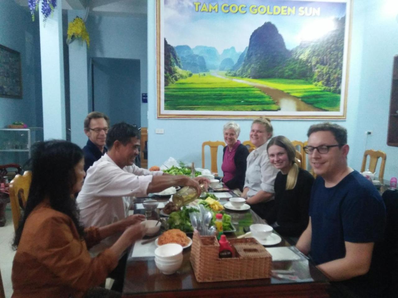 Tam Coc Golden Sun Homestay นิญบิ่ญ ภายนอก รูปภาพ